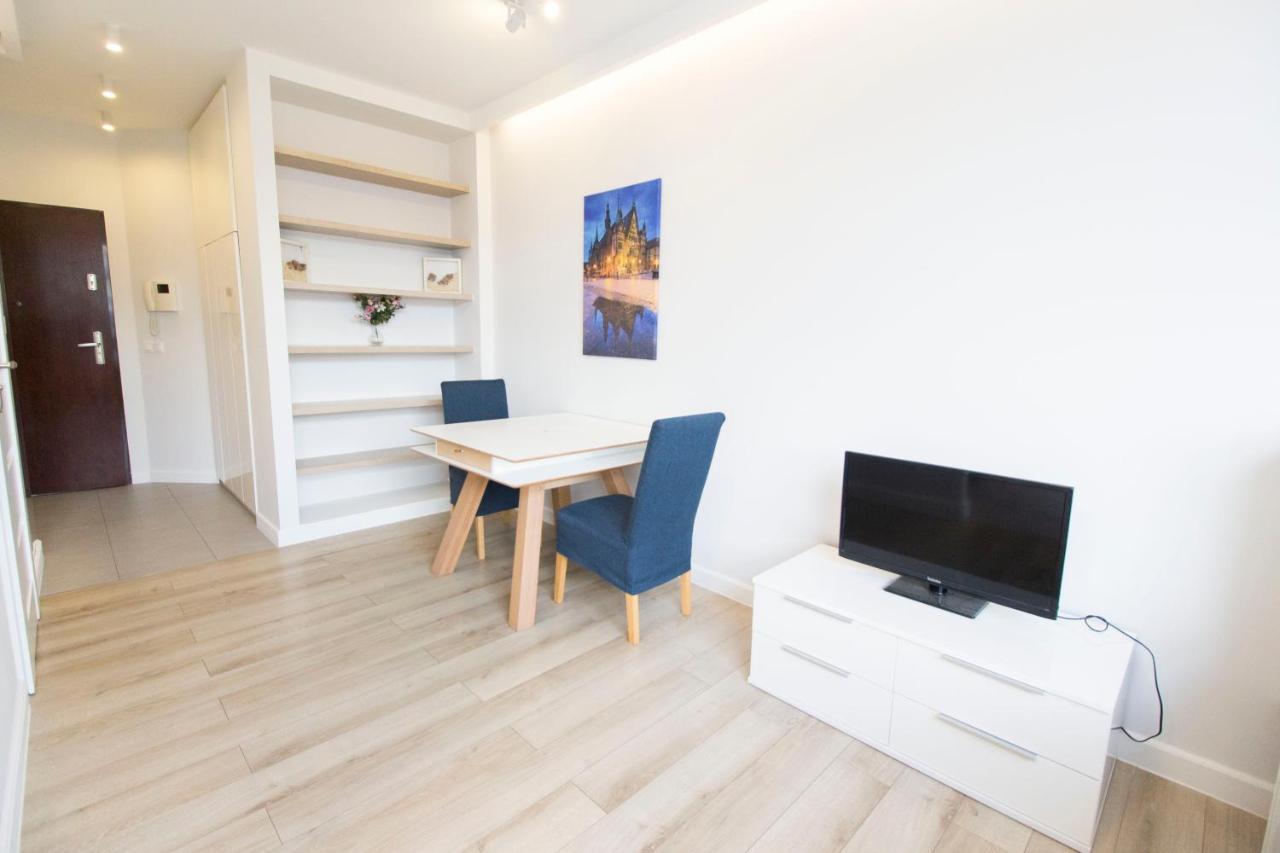 Happy Apartments - Just In Center Βρότσλαβ Εξωτερικό φωτογραφία