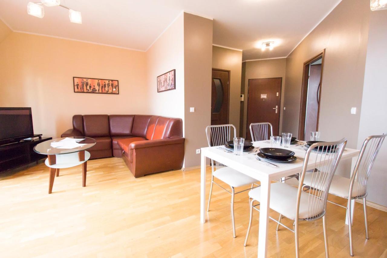 Happy Apartments - Just In Center Βρότσλαβ Εξωτερικό φωτογραφία